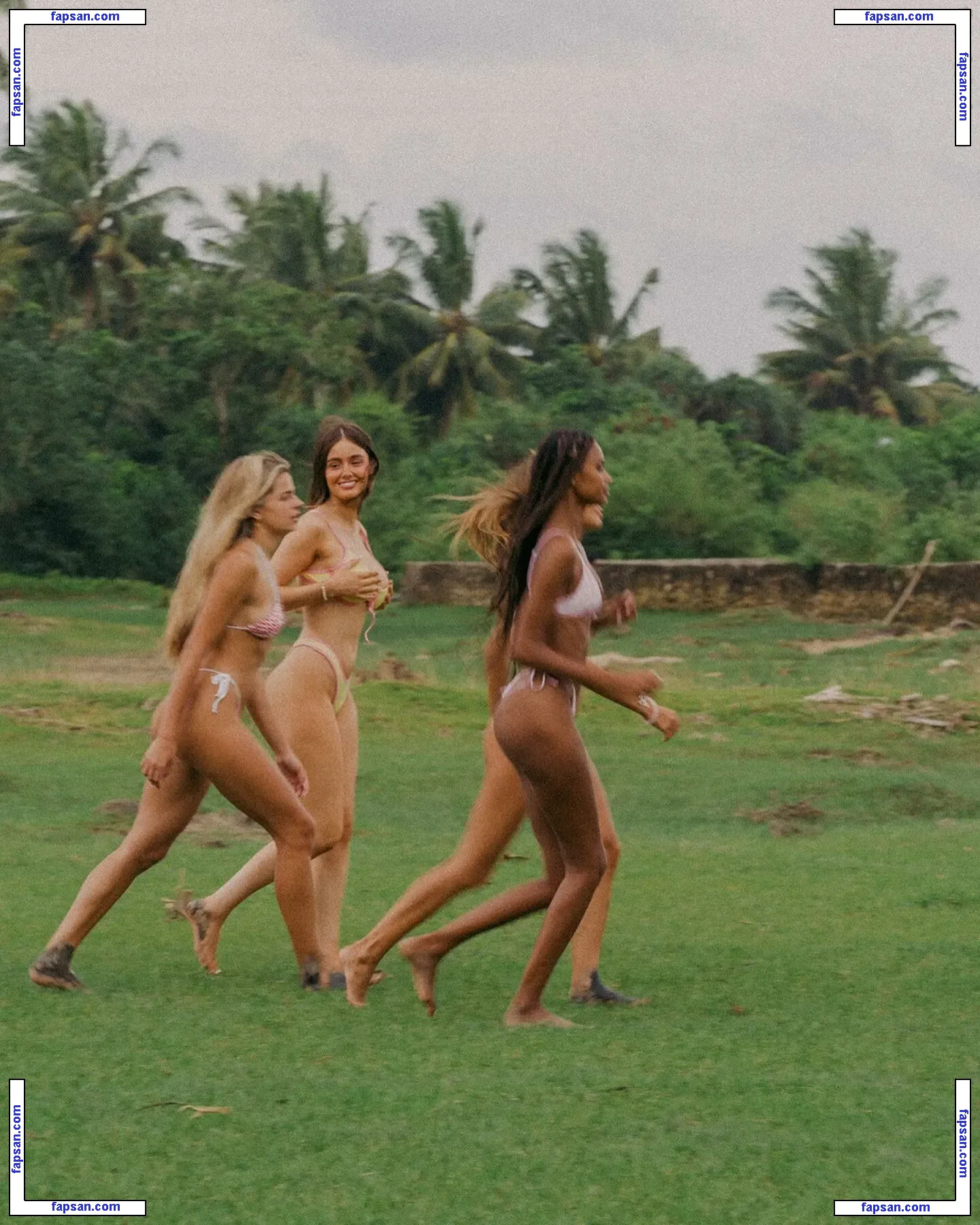 Ella Cervetto голая фото #0878 с Онлифанс