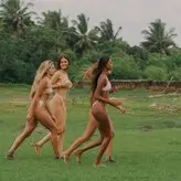 Ella Cervetto голая #0878