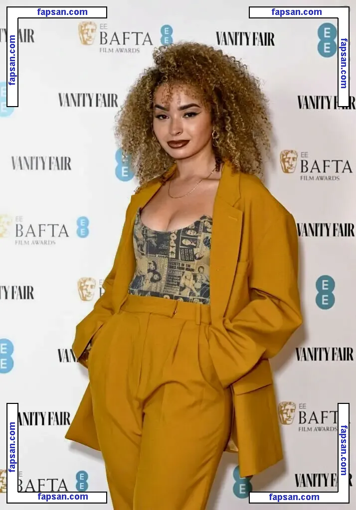 Ella Eyre nude photo #0087 from OnlyFans