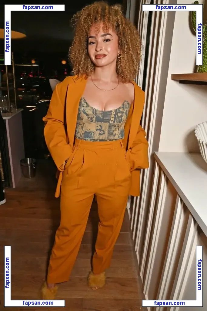 Ella Eyre nude photo #0088 from OnlyFans