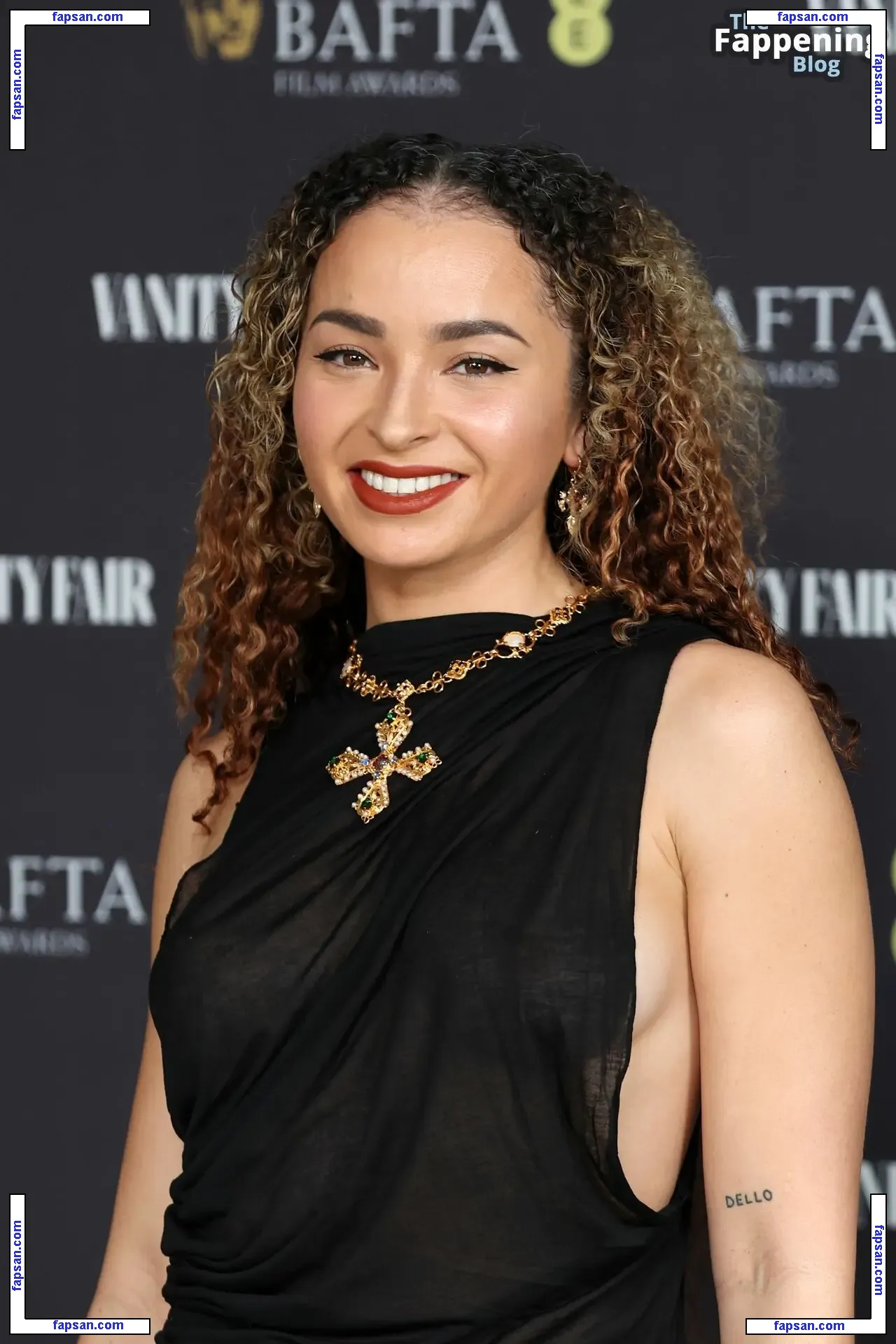 Ella Eyre nude photo #0173 from OnlyFans