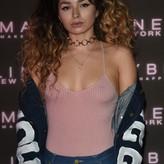 Ella Eyre голая #0004