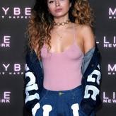 Ella Eyre голая #0023