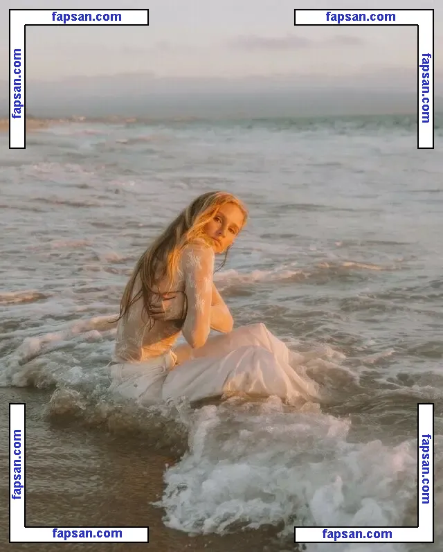 Ella Horan голая фото #0094 с Онлифанс