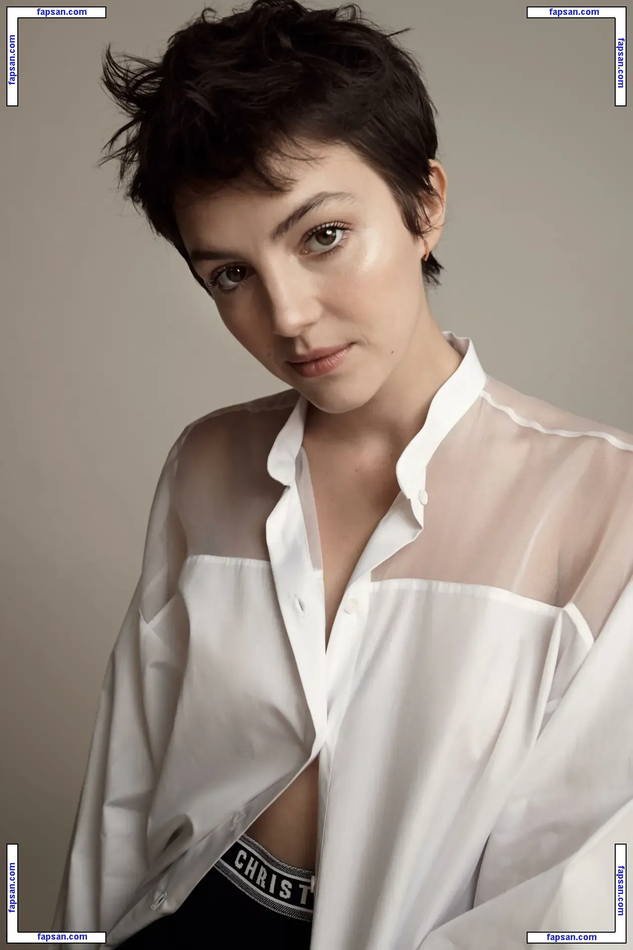 Ella Hunt голая фото #0122 с Онлифанс