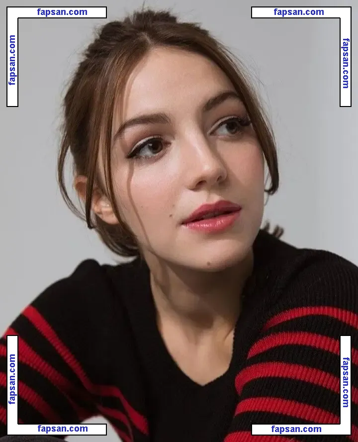 Ella Hunt голая фото #0126 с Онлифанс