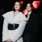 Ella Hunt голая #0139