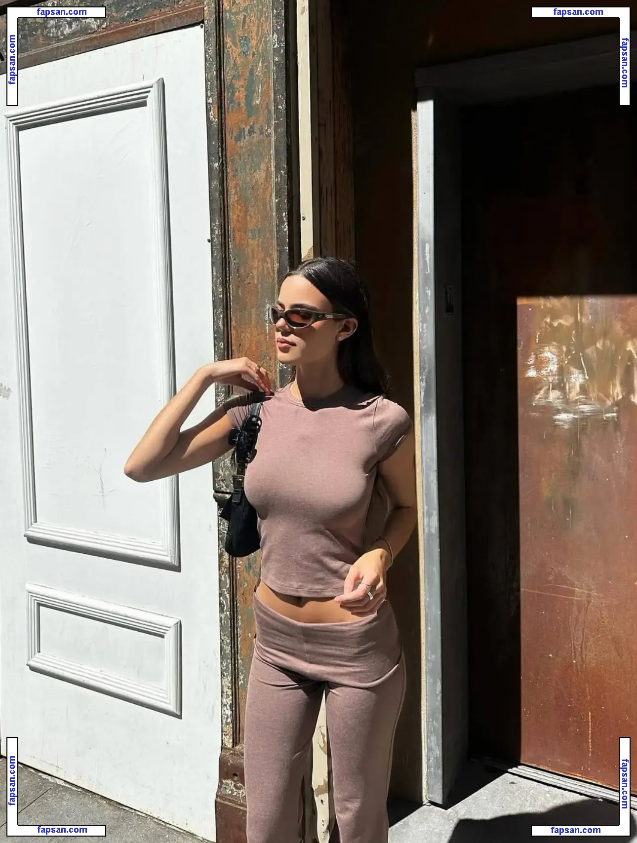 Ella Mendelsohn nude photo #0435 from OnlyFans