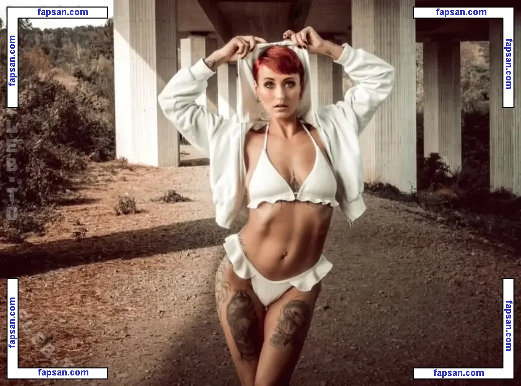 Ella Prien голая фото #0052 с Онлифанс