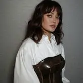 Ella Purnell голая #0361