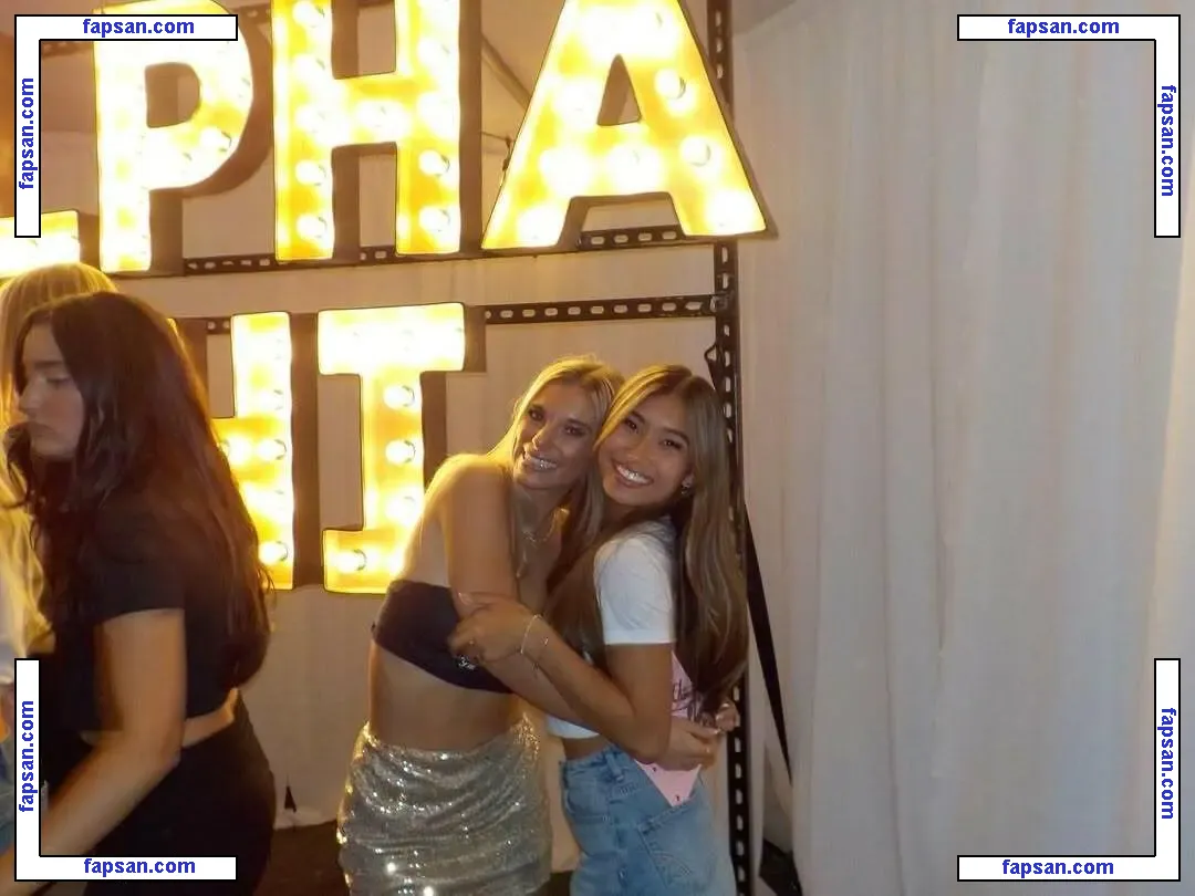 Ella Richardson голая фото #0016 с Онлифанс