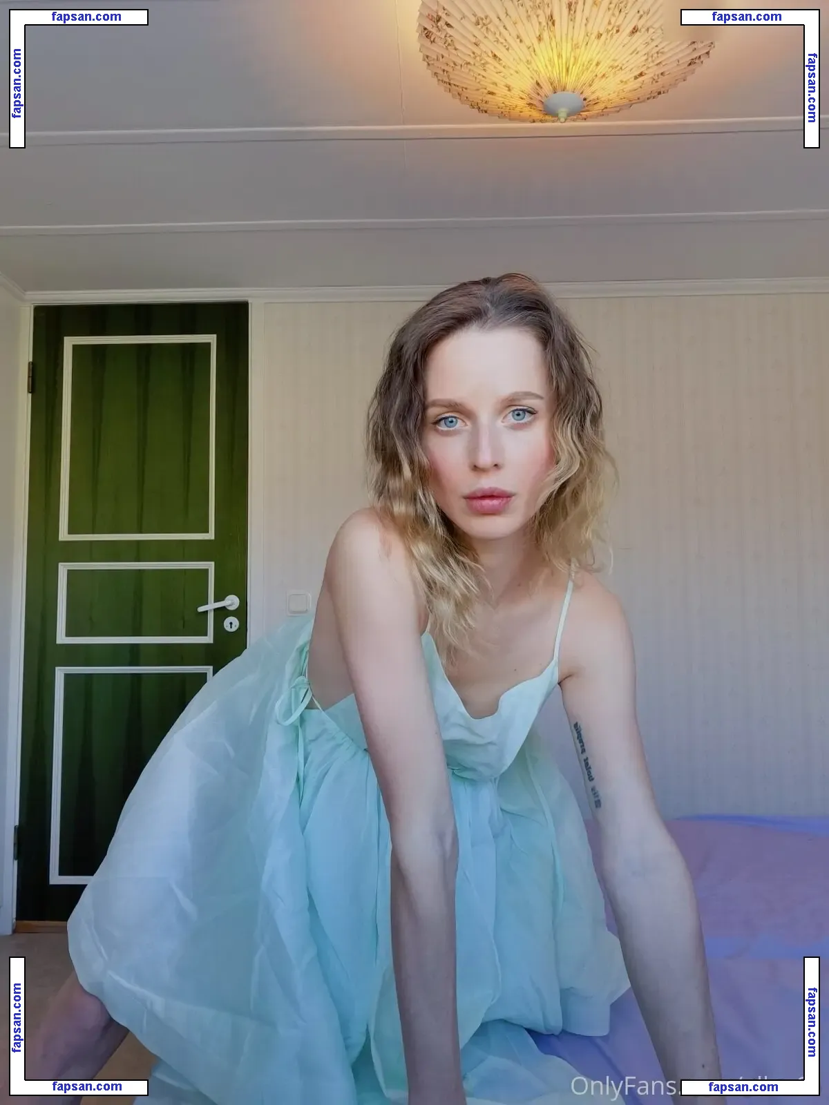 ellaa91 nude photo #0247 from OnlyFans