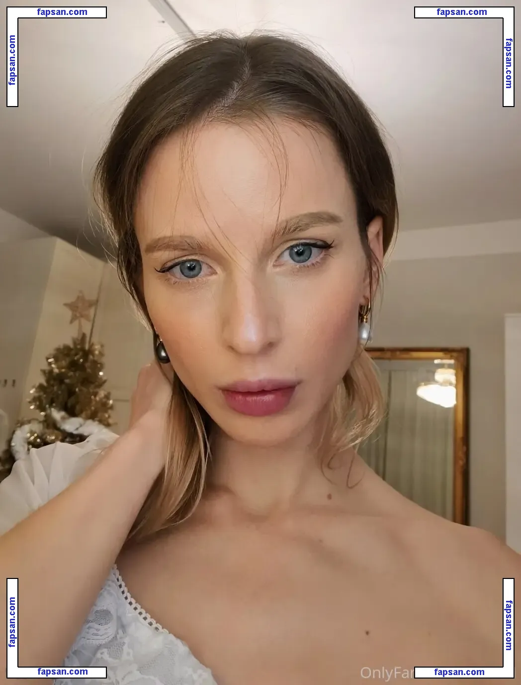 ellaa91 nude photo #0248 from OnlyFans