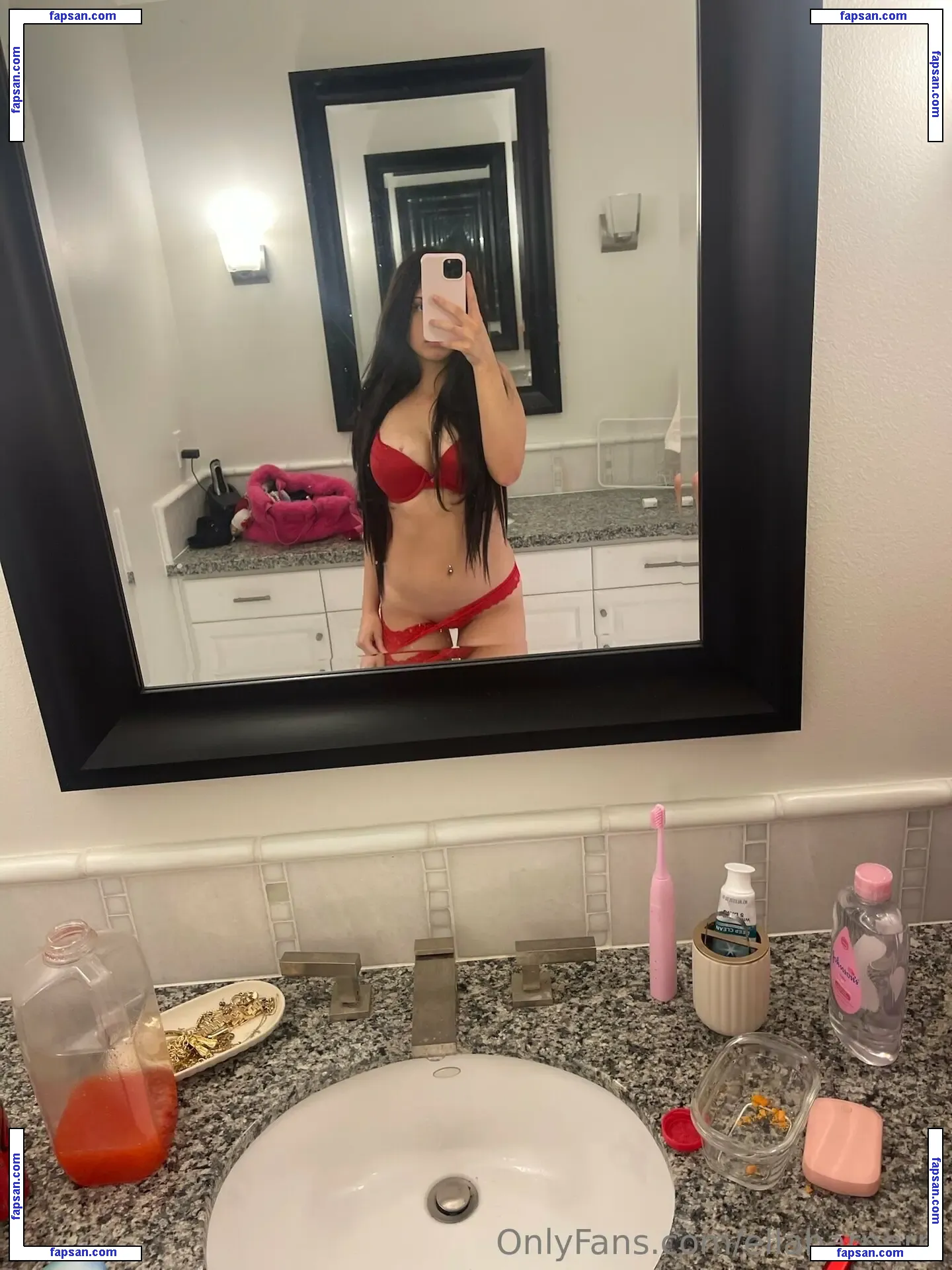 ellaharperr1 nude photo #0002 from OnlyFans