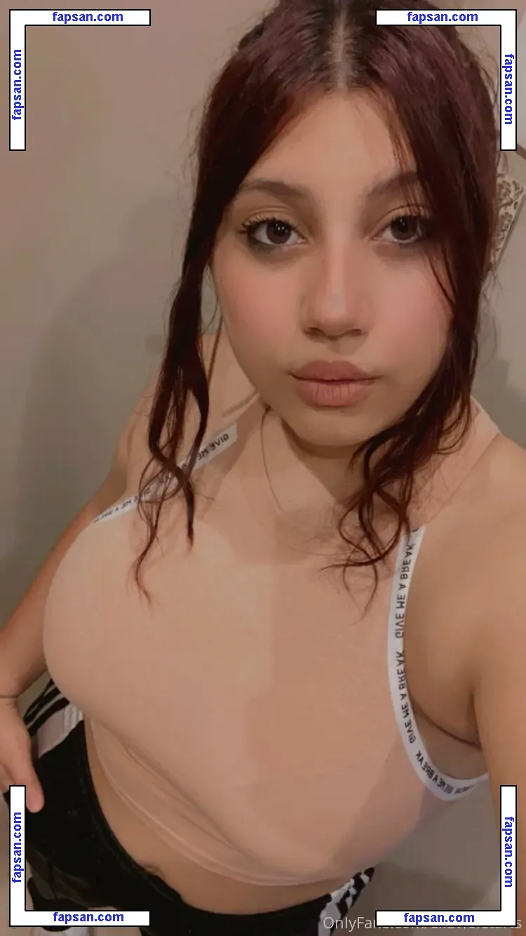 ellavioletarts nude photo #0001 from OnlyFans