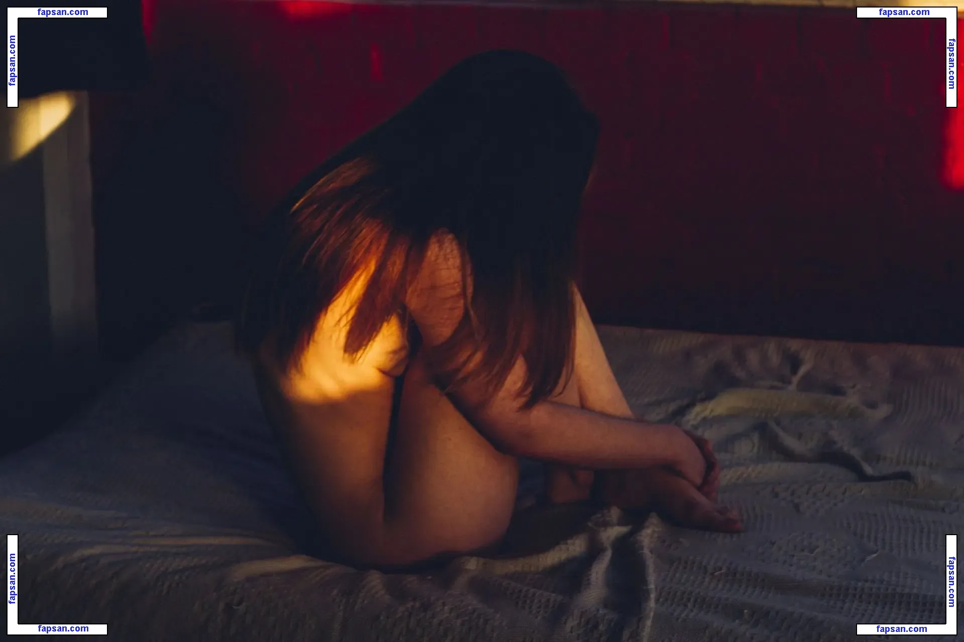 Elle Beth nude photo #0031 from OnlyFans