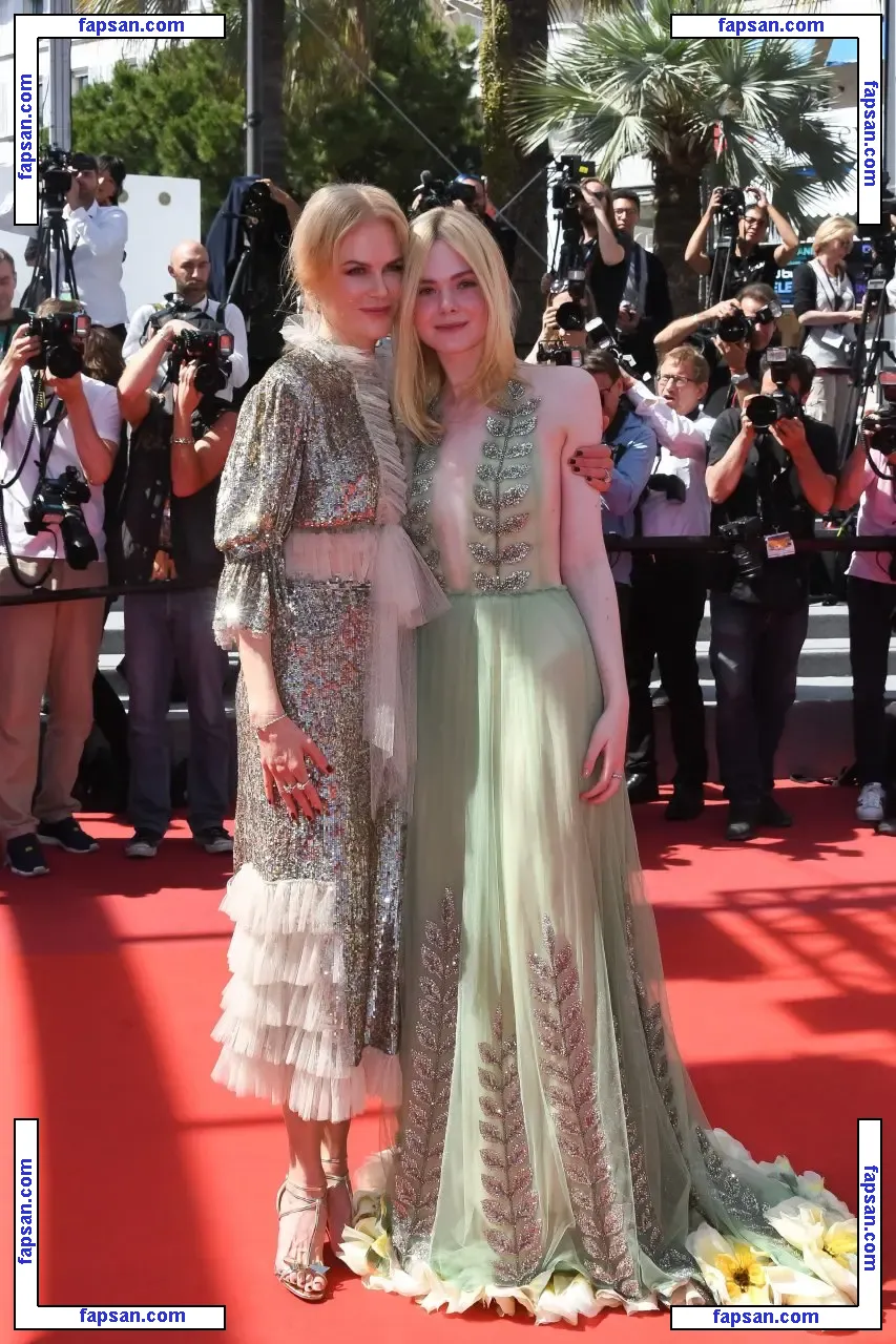 Elle Fanning nude photo #0124 from OnlyFans