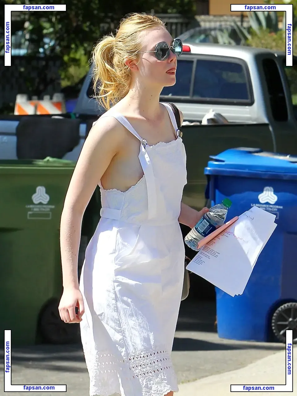 Elle Fanning nude photo #0139 from OnlyFans