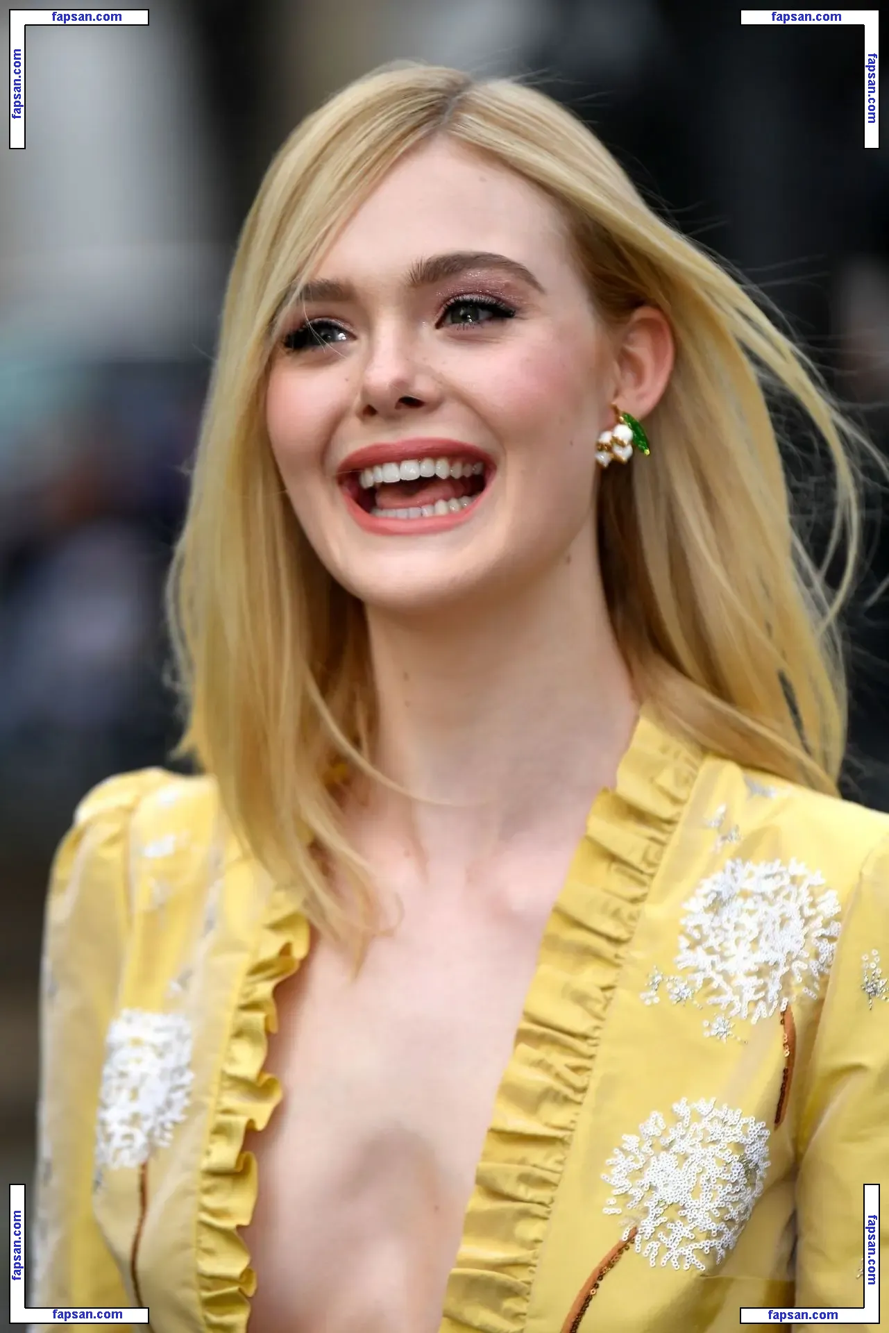 Elle Fanning голая фото #0360 с Онлифанс