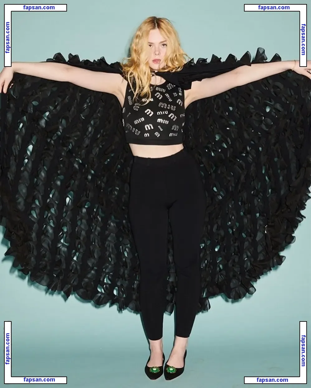 Elle Fanning голая фото #0820 с Онлифанс