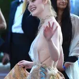 Elle Fanning голая #0179