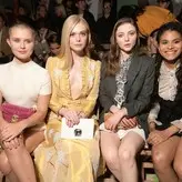 Elle Fanning голая #0384