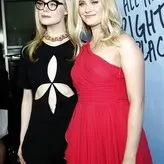 Elle Fanning голая #0545