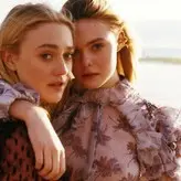 Elle Fanning голая #0655