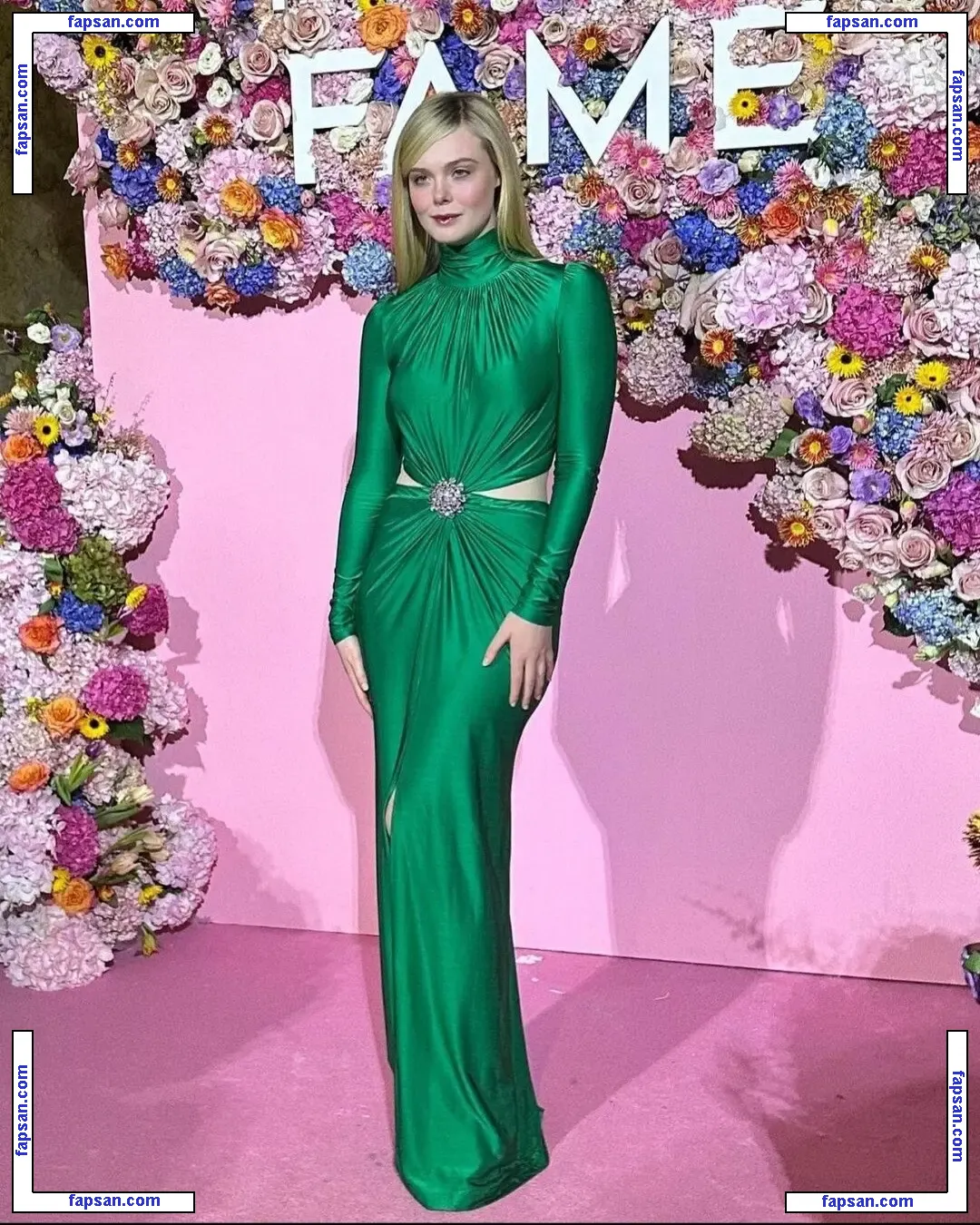 Elle Fanning голая фото #1153 с Онлифанс