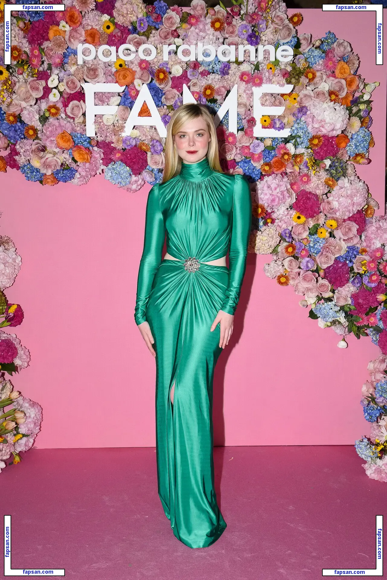 Elle Fanning голая фото #1160 с Онлифанс