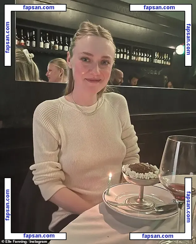Elle Fanning голая фото #1240 с Онлифанс
