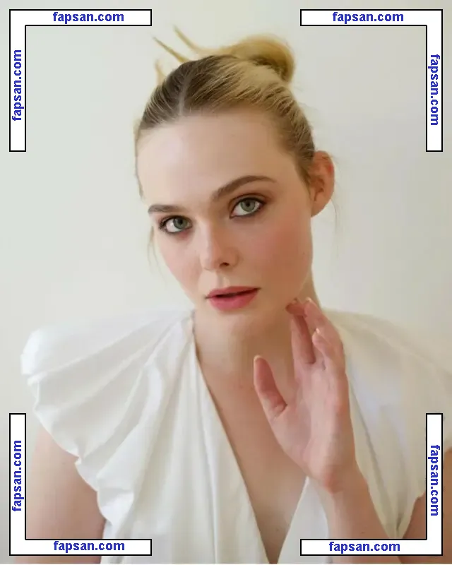 Elle Fanning голая фото #1571 с Онлифанс