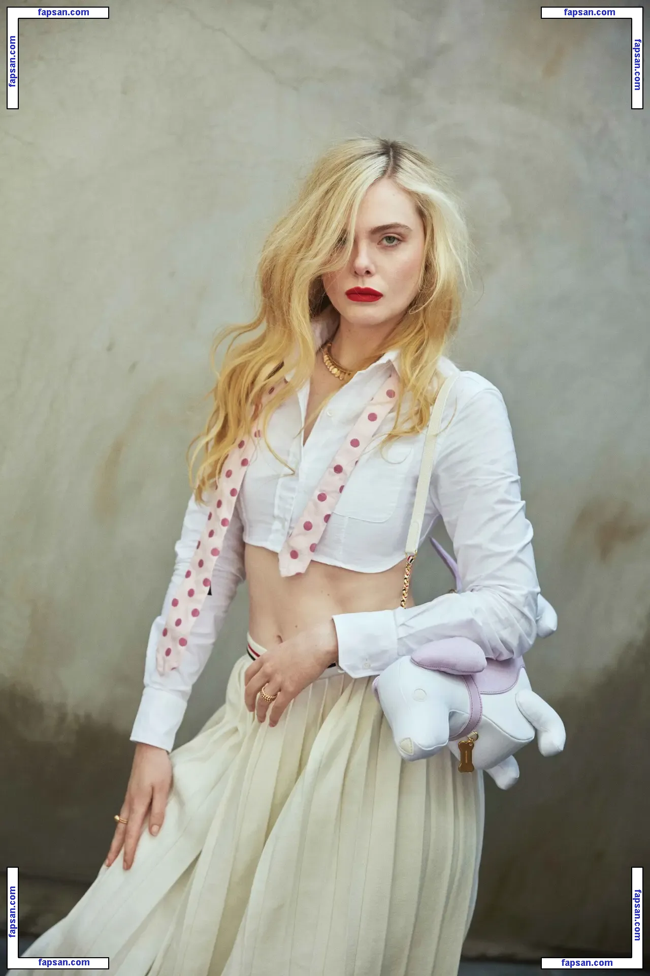 Elle Fanning голая фото #1925 с Онлифанс