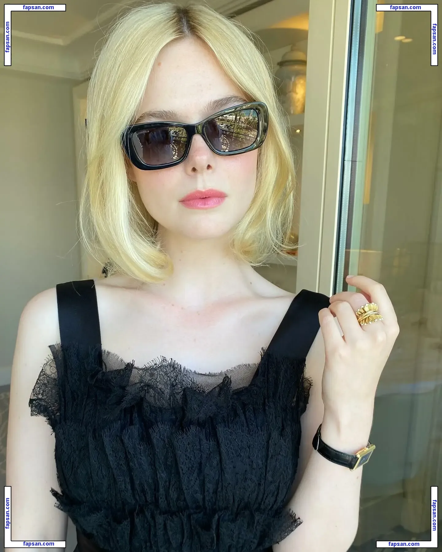 Elle Fanning голая фото #1946 с Онлифанс