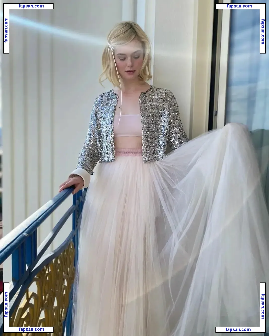 Elle Fanning голая фото #1962 с Онлифанс