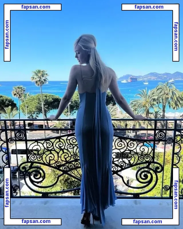Elle Fanning голая фото #1978 с Онлифанс