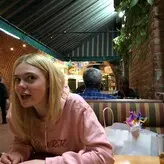 Elle Fanning голая #1054