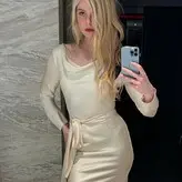 Elle Fanning голая #1126