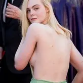 Elle Fanning голая #1246