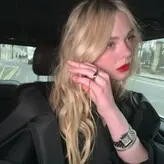 Elle Fanning голая #1264