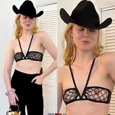 Elle Fanning голая #1521