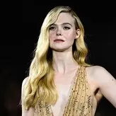 Elle Fanning голая #1653