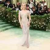 Elle Fanning голая #1935