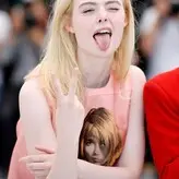Elle Fanning голая #1981