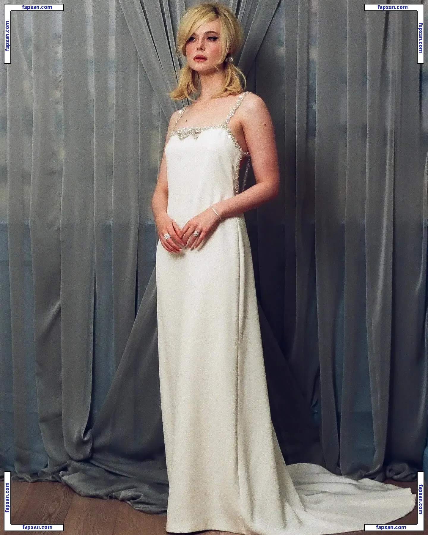 Elle Fanning голая фото #2013 с Онлифанс
