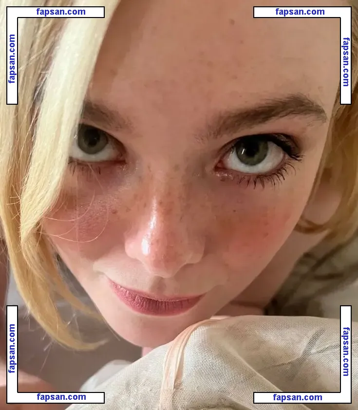 Elle Fanning голая фото #2053 с Онлифанс