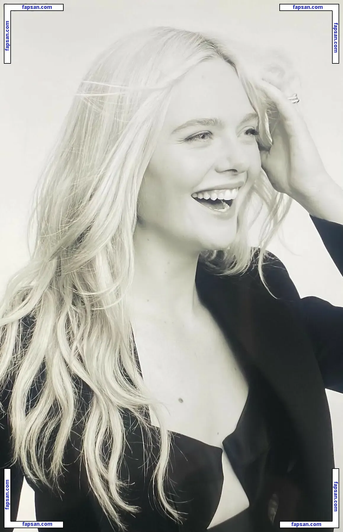 Elle Fanning голая фото #2058 с Онлифанс