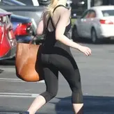 Elle Fanning голая #2072