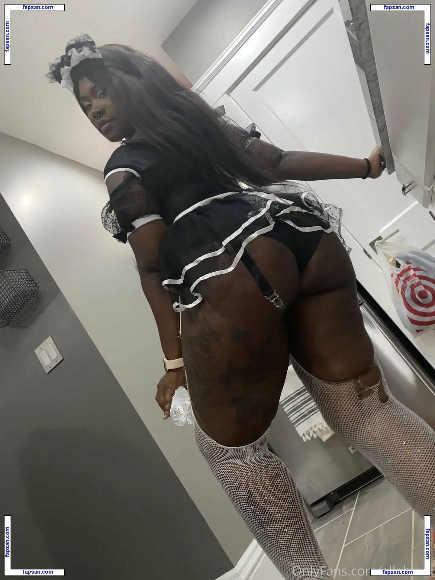 elleblack nude photo #0018 from OnlyFans