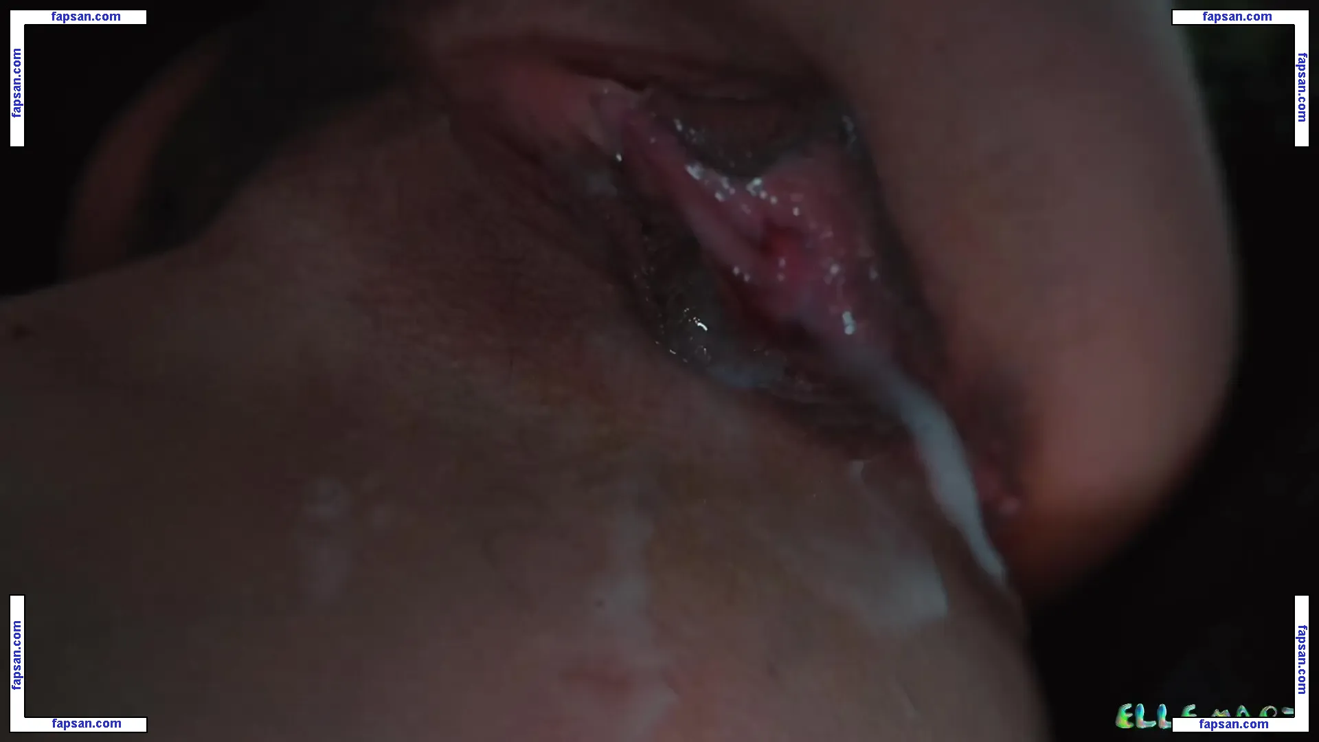 Ellecakes nude photo #0007 from OnlyFans